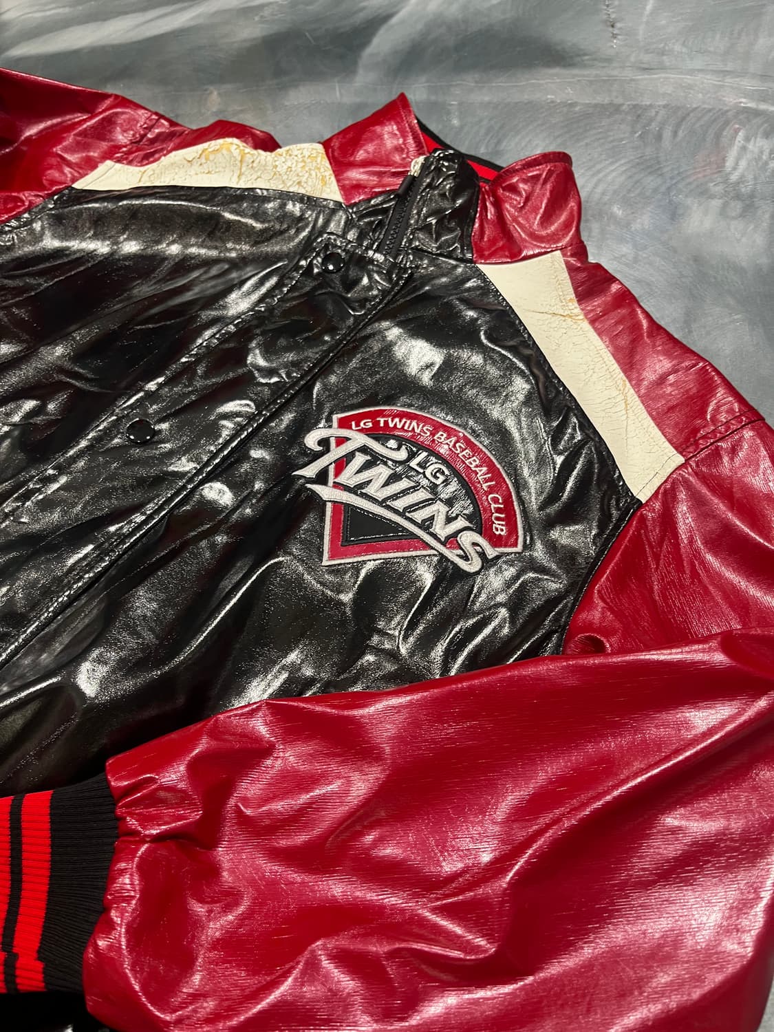 LG트위스 레플리카 유광점퍼 M 상품이미지2