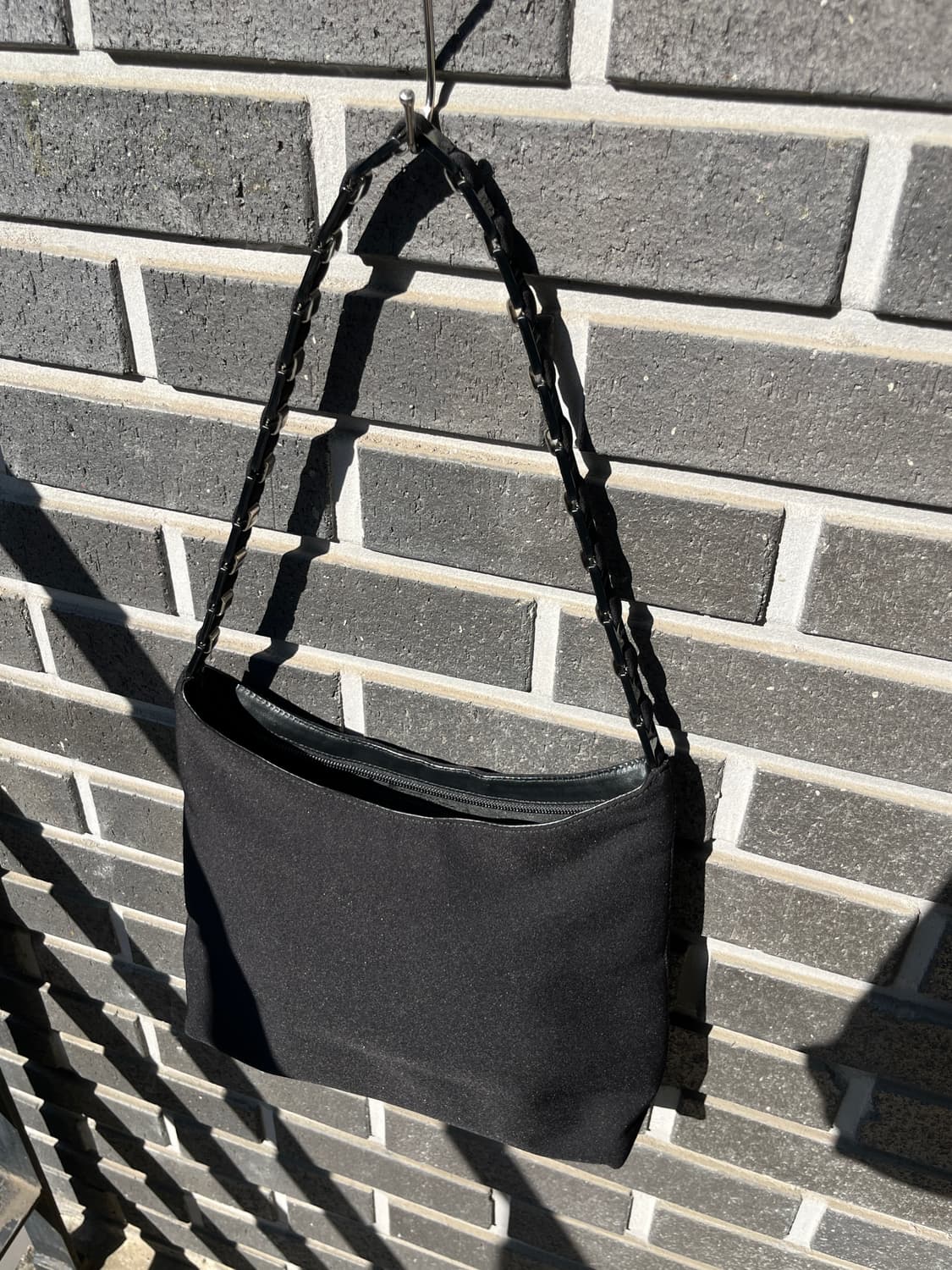 90s Ferragamo 페라가모 아크릴 피스 핸들 백 상품이미지6