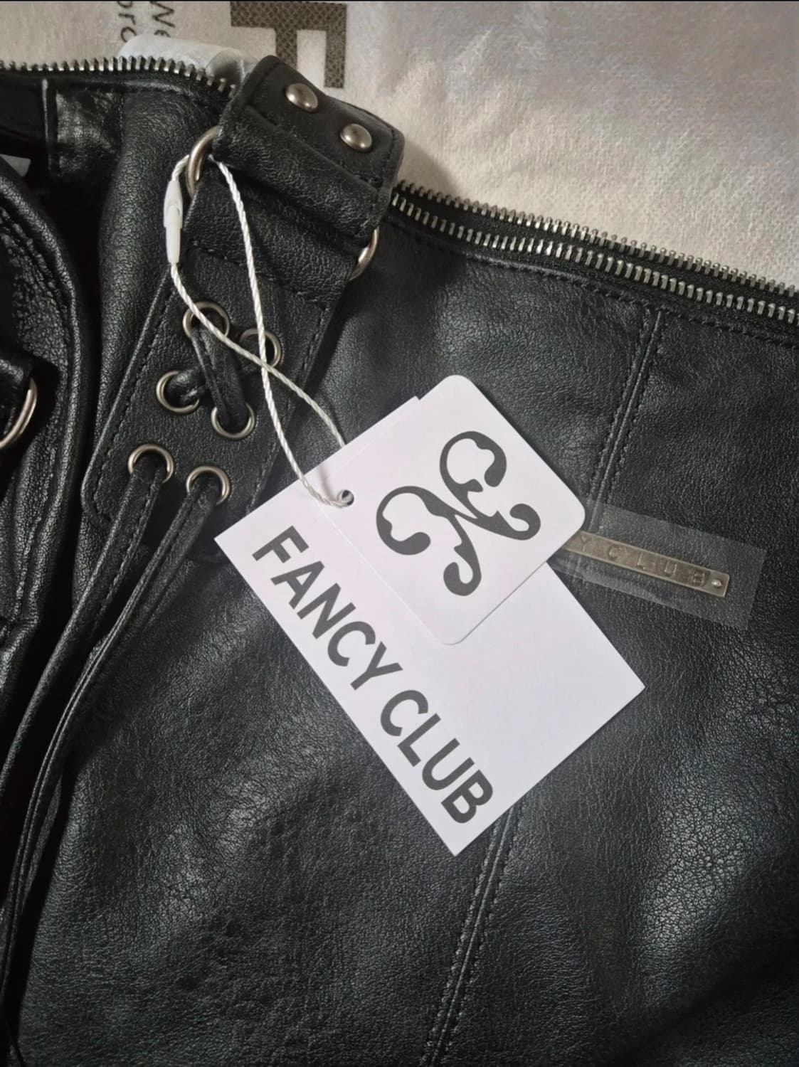 팬시클럽 벨티드 워싱 레더 백 블랙 | FANCY CLUB 새상품 상품이미지2