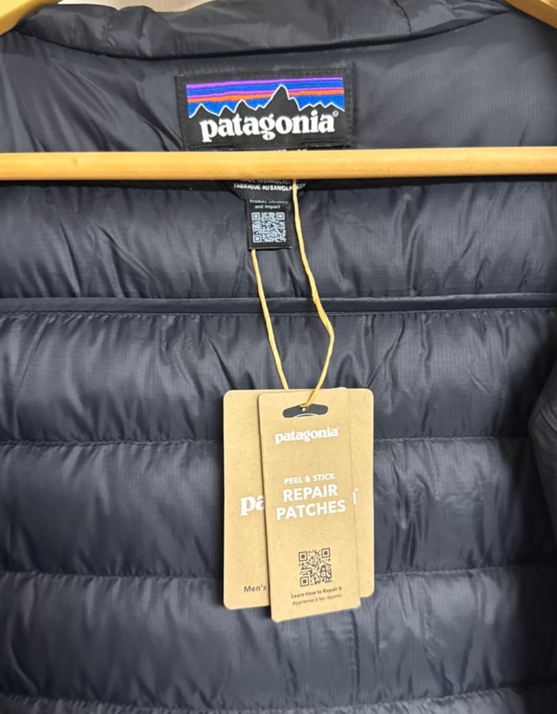 (새상품) 파타고니아 다운스웨터 블랙 L 상품이미지2