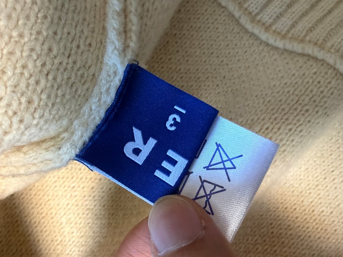 아더에러 빅 슬라이스 로고 니트 3사이즈 상품이미지3