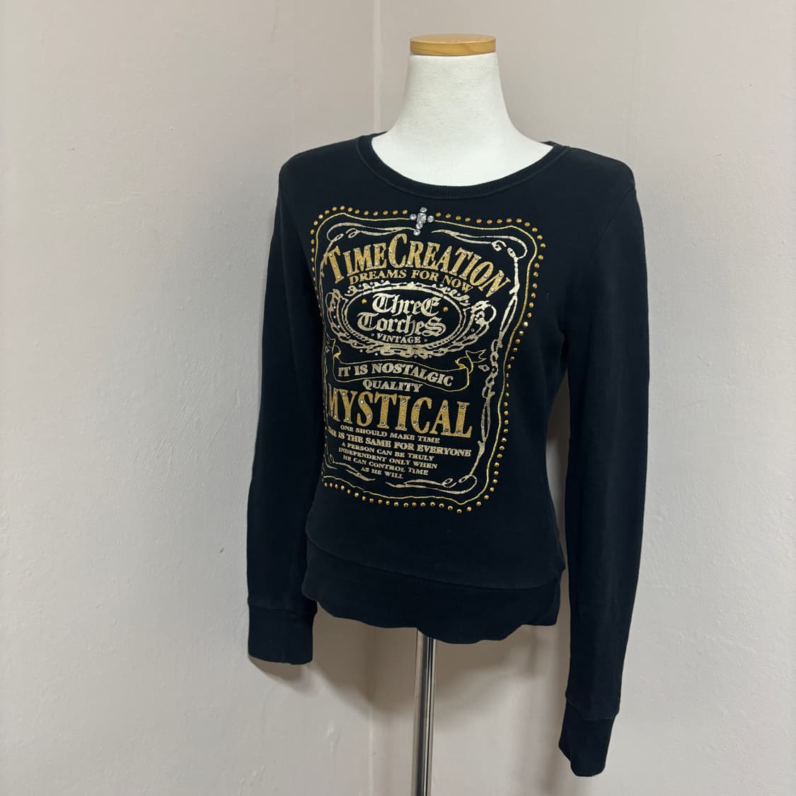 잉그니 큐빅 프린팅 맨투맨 상품이미지2