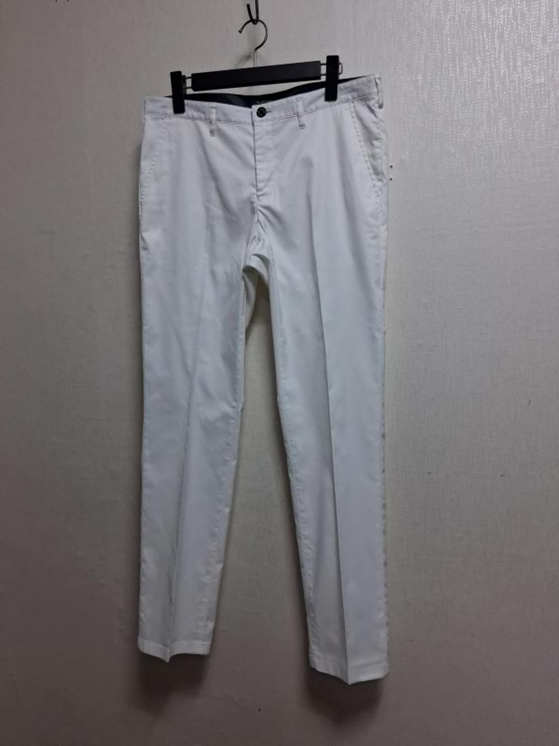 BLACK LABEL CRESTBRIDGE  남성 화이트 면팬츠 슬랙스  상품이미지1