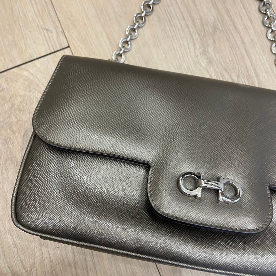 페라가모 숄더백 상품이미지2