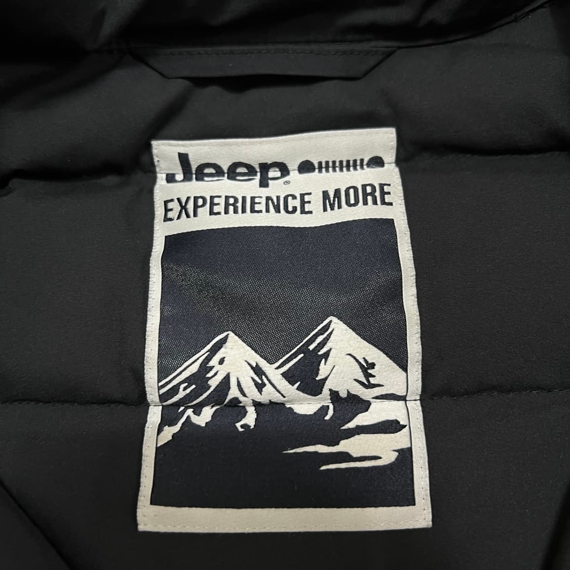 지프 JEEP 덕다운 로고 와펜 경량패딩 점퍼 [블랙] XL/105 상품이미지5