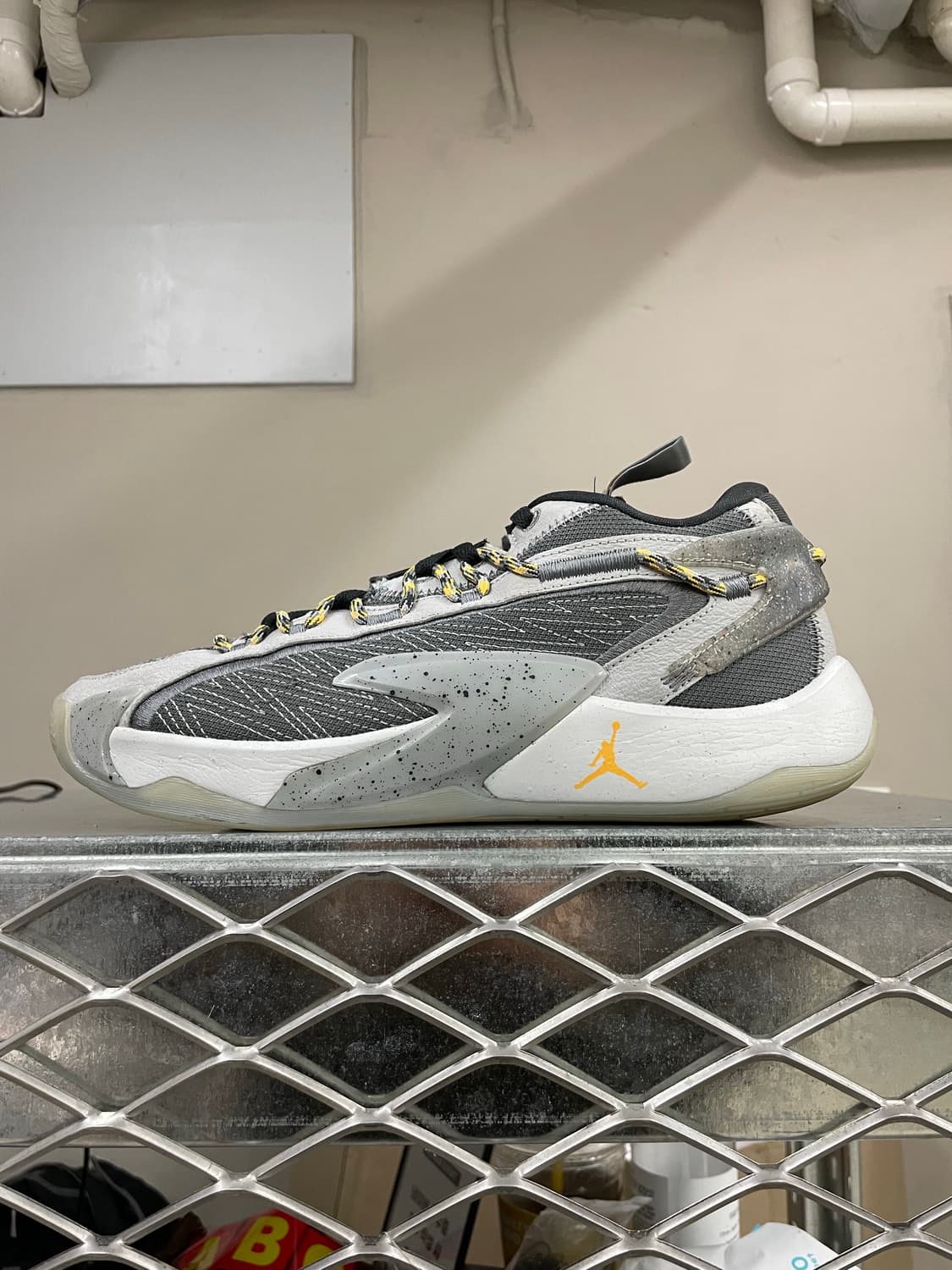 나이키 조던 루카2 스모크 그레이 285 (gr-4702) 상품이미지1