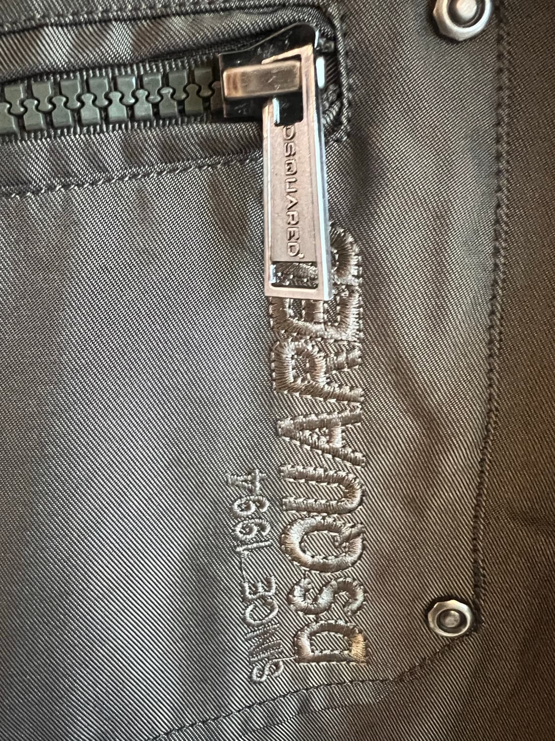 디스케어드 2 상품이미지3