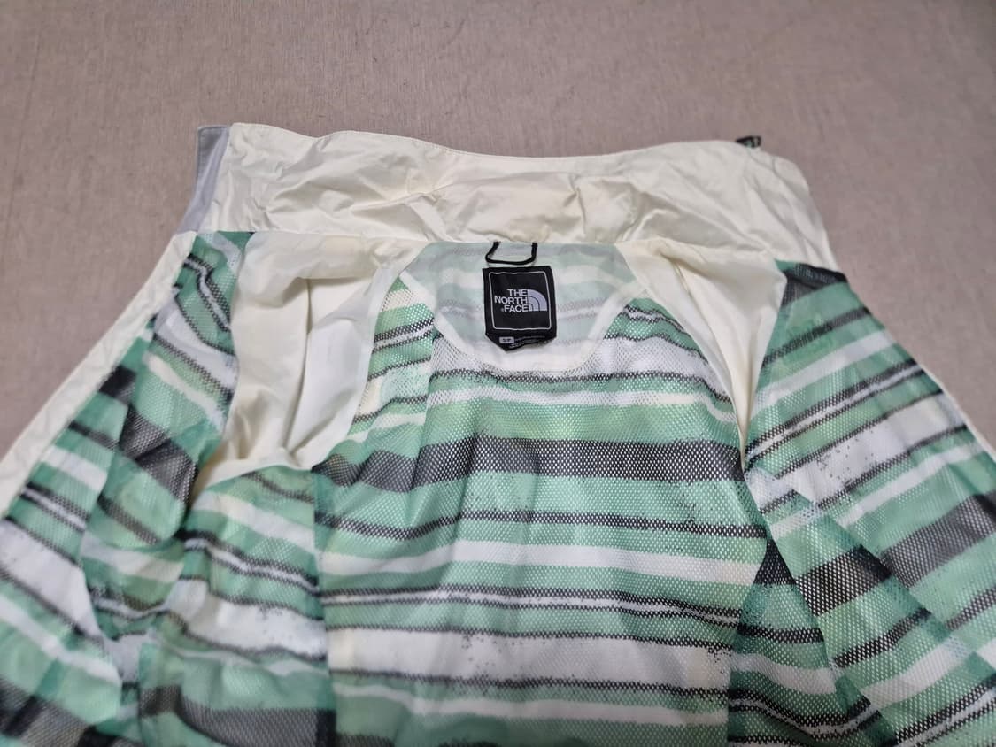 노스페이스 아이보리 바람막이 자켓 상품이미지10