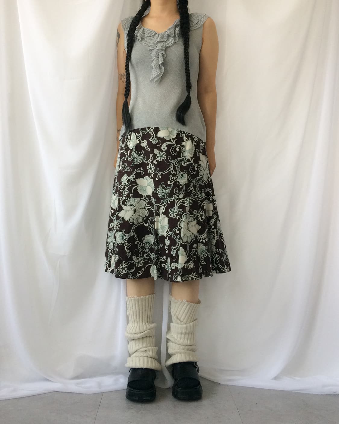 Glitter ruffle sleeveless 상품이미지1