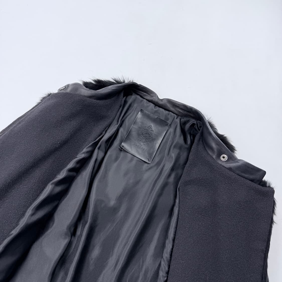 epitaph 래빗퍼&카멜 가죽 롱 무스탕 상품이미지4