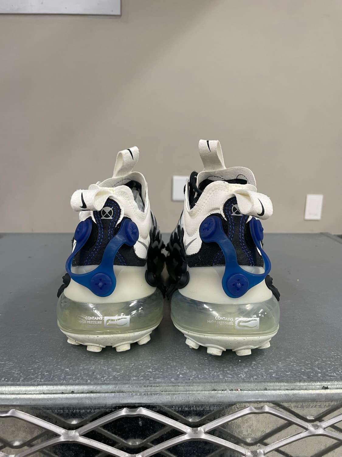 나이키 에어맥스 720 ISPA 235 상품이미지3