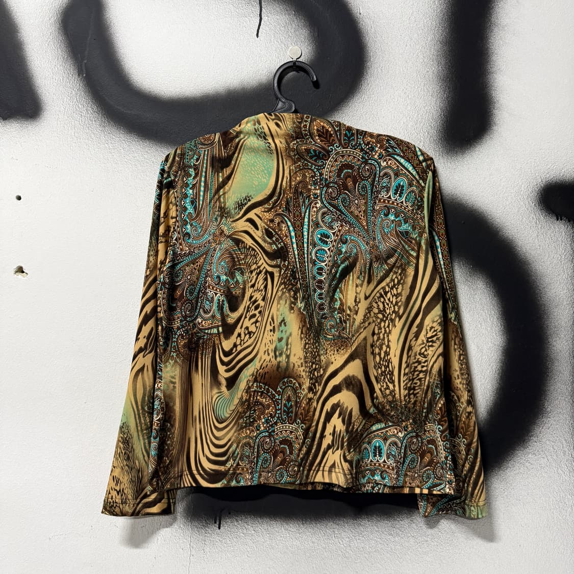 VTG 빈티지 셔링 디테일 애니멀 레오파드 패턴 롱슬리브 상품이미지2