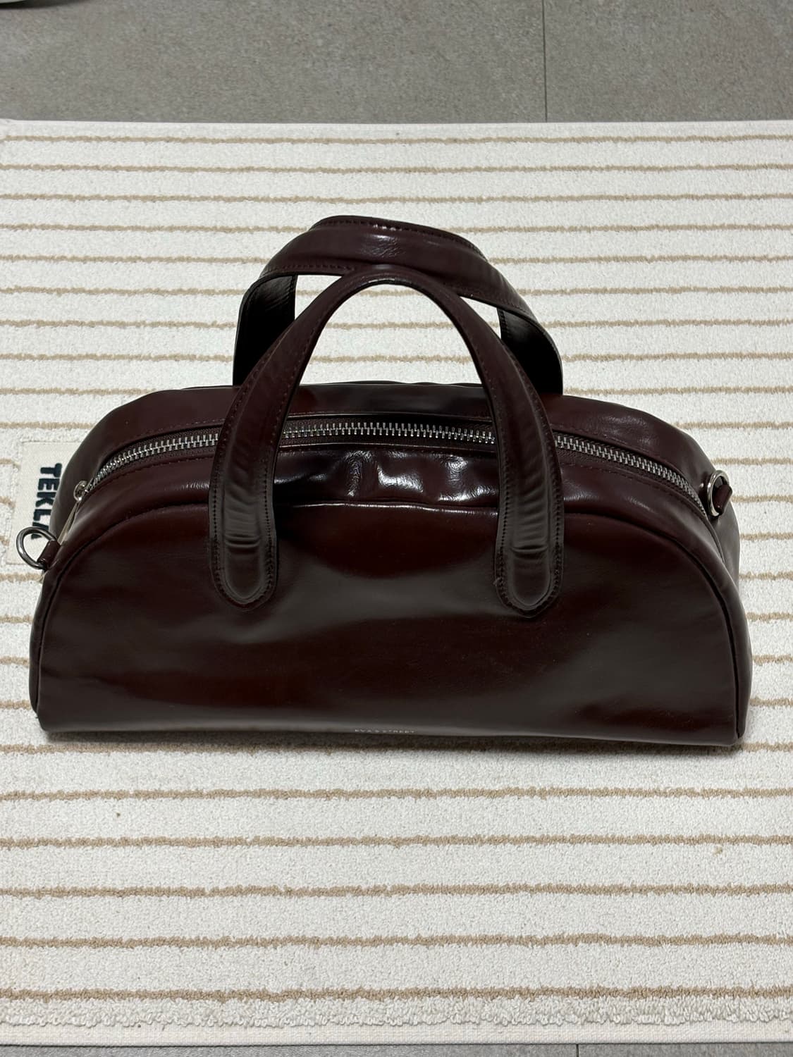 브라운 컬러 토트백 상품이미지2