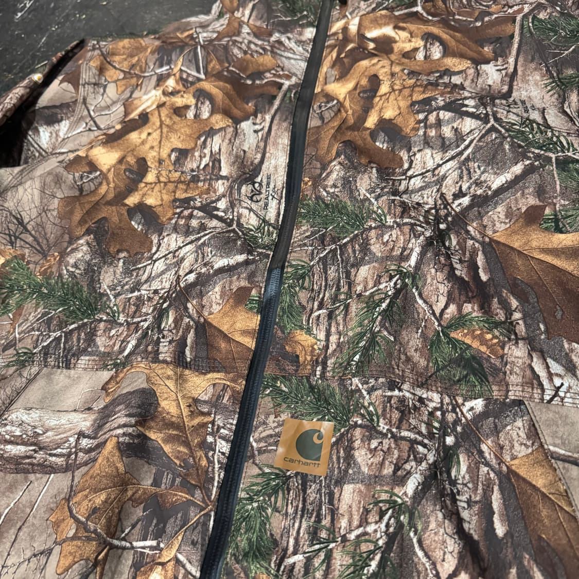 칼하트 리얼트리 점퍼 상품이미지2