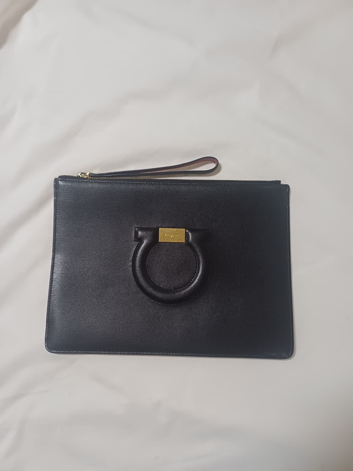 페라가모 간치니 레더 클러치백 상품이미지1