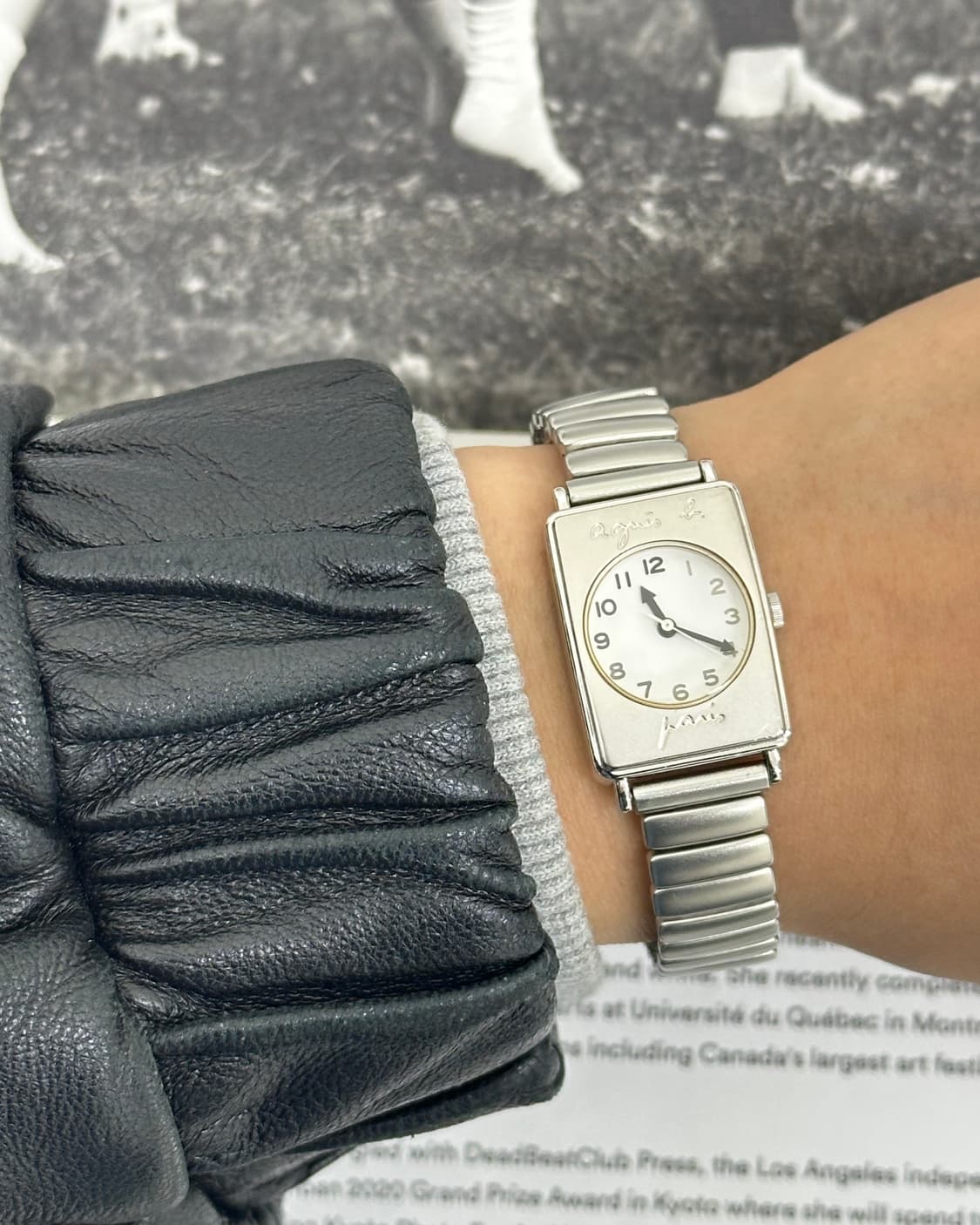 아네스베 렉탱귤러 쿼츠 밴딩 브레이슬릿 시계 상품이미지9