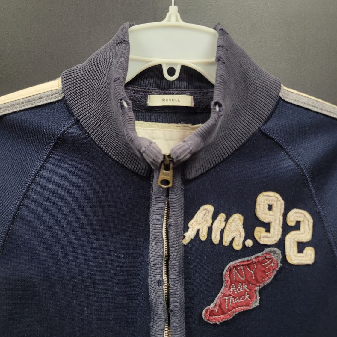 아베크롬비 초빈티지 집업 대대장 희귀템 상품이미지2