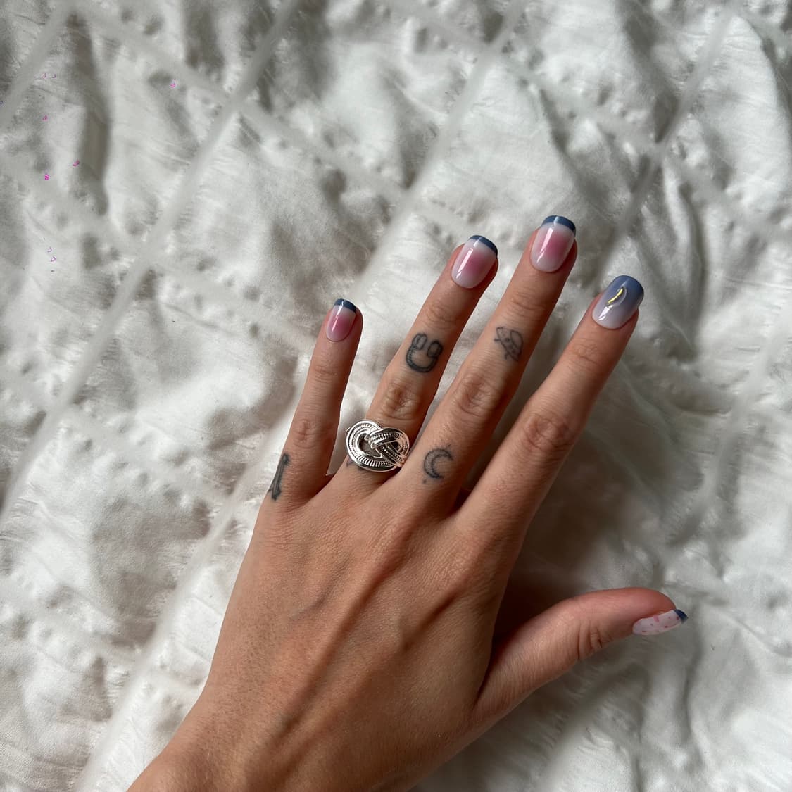 💫 트위스트 노트 반지 상품이미지1