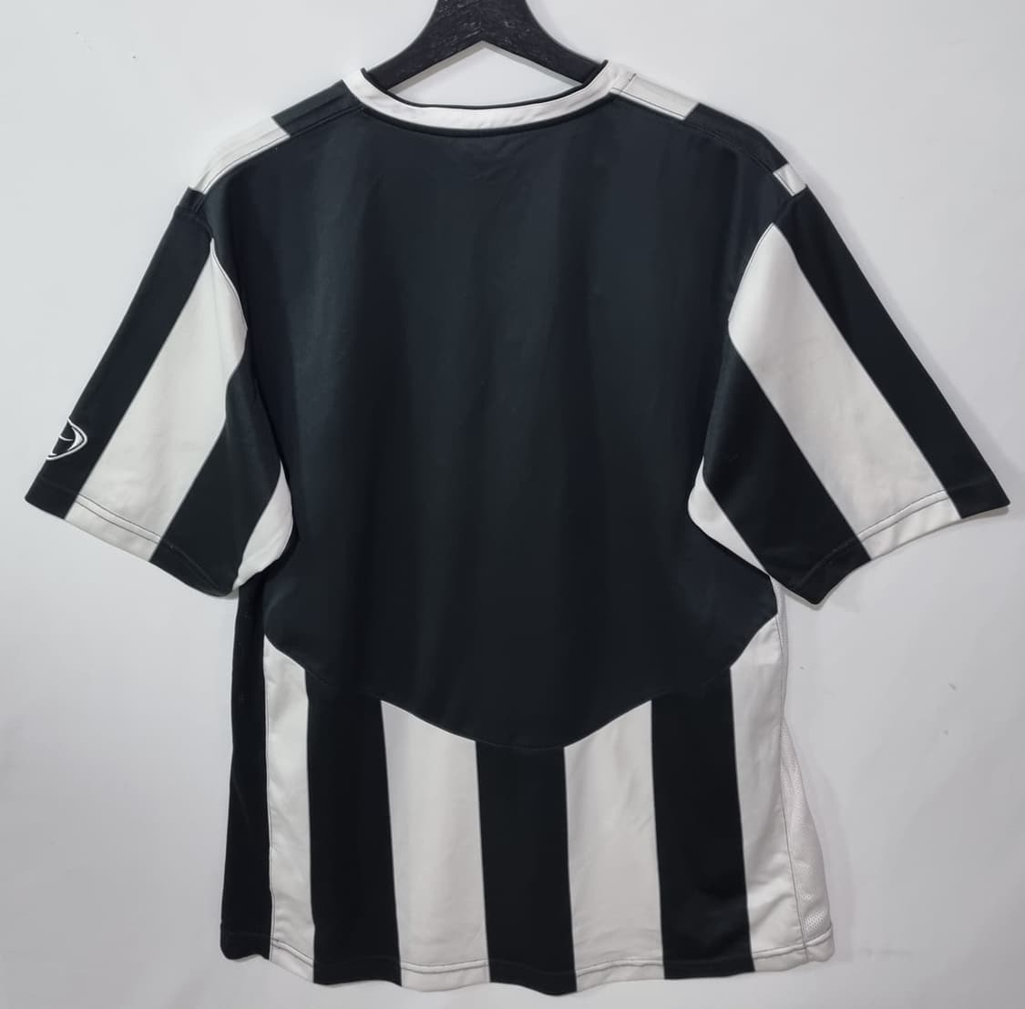 XL ) 나이키 화이트+블랙 기능성 브이넥 반팔티 상품이미지2