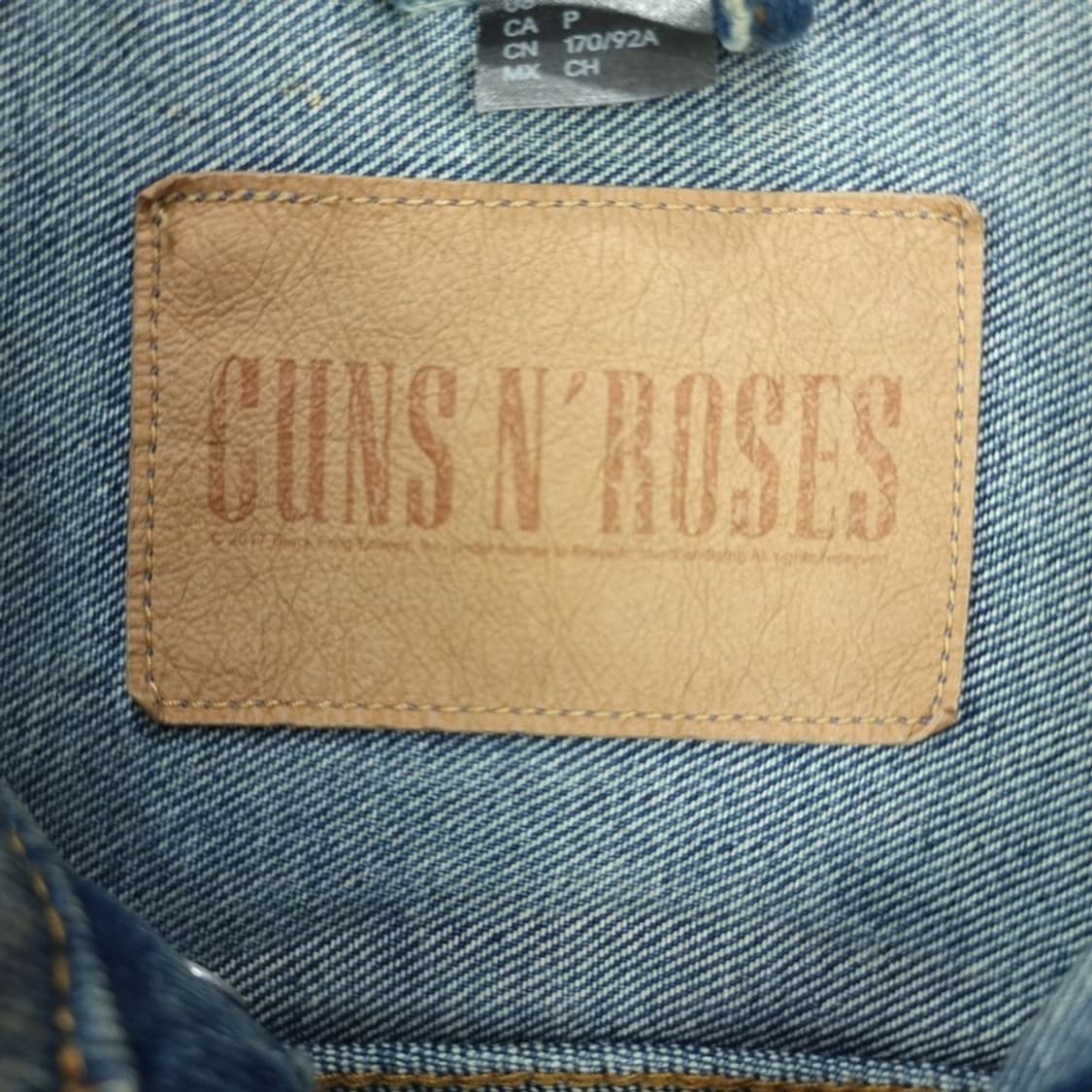 [에이치앤엠] 건즈앤로지스 디스트로이드 오버핏 데님 자켓 M20124 상품이미지8