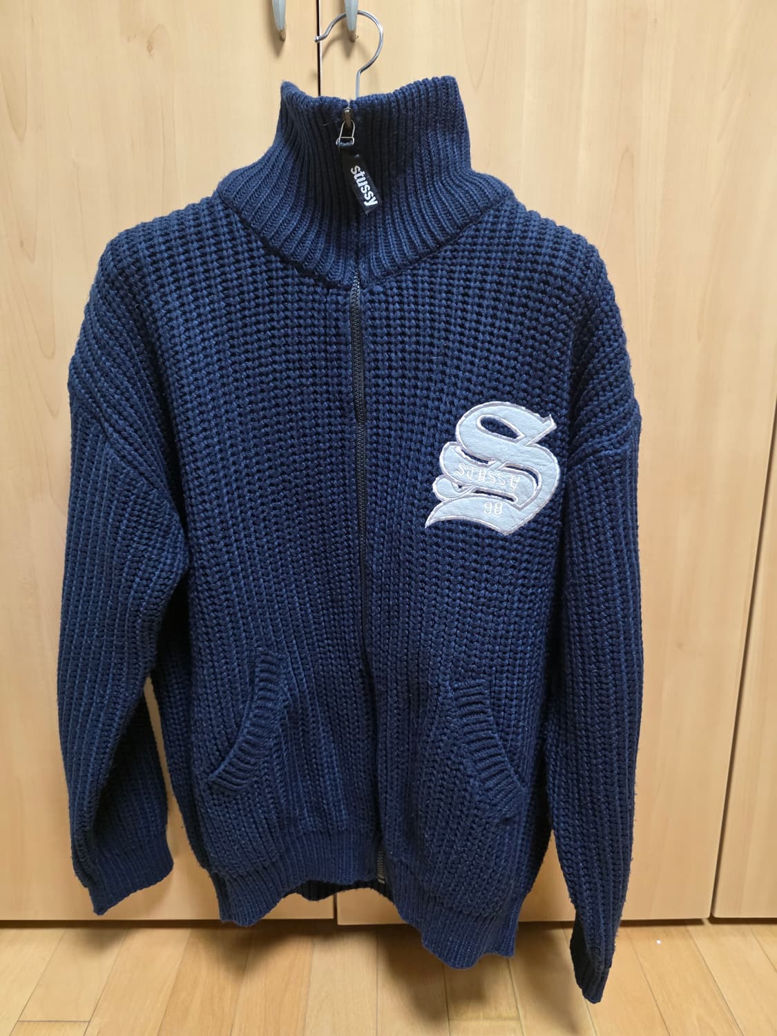 스투시 네이비 니트 집업 L 상품이미지1