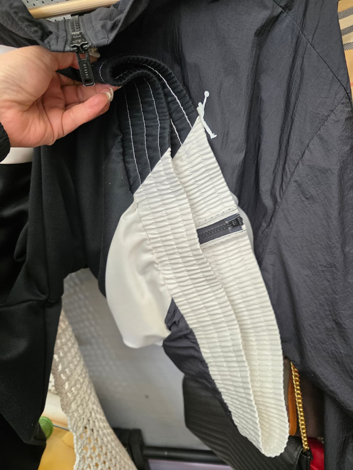 나이키 에어조던 범고래 바람막이 자켓 M 상품이미지4