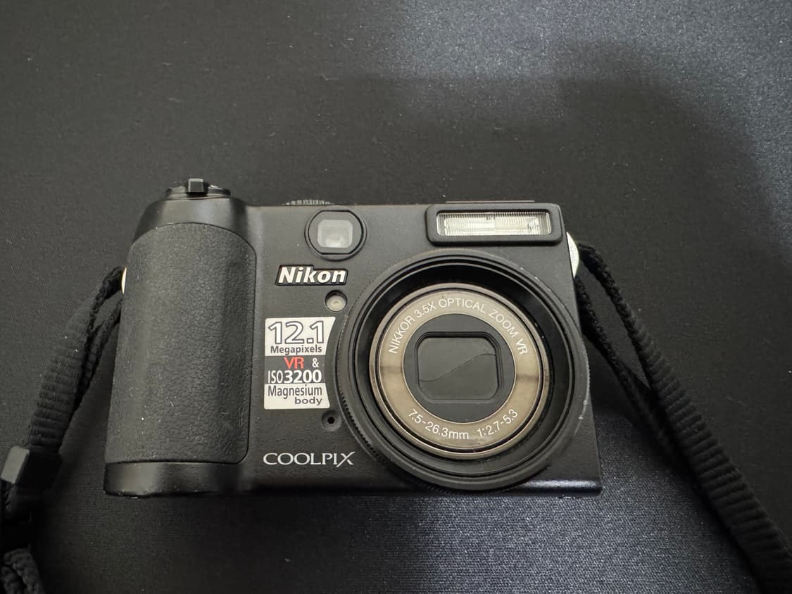 니콘 쿨픽스 P5100 디카 상품이미지1