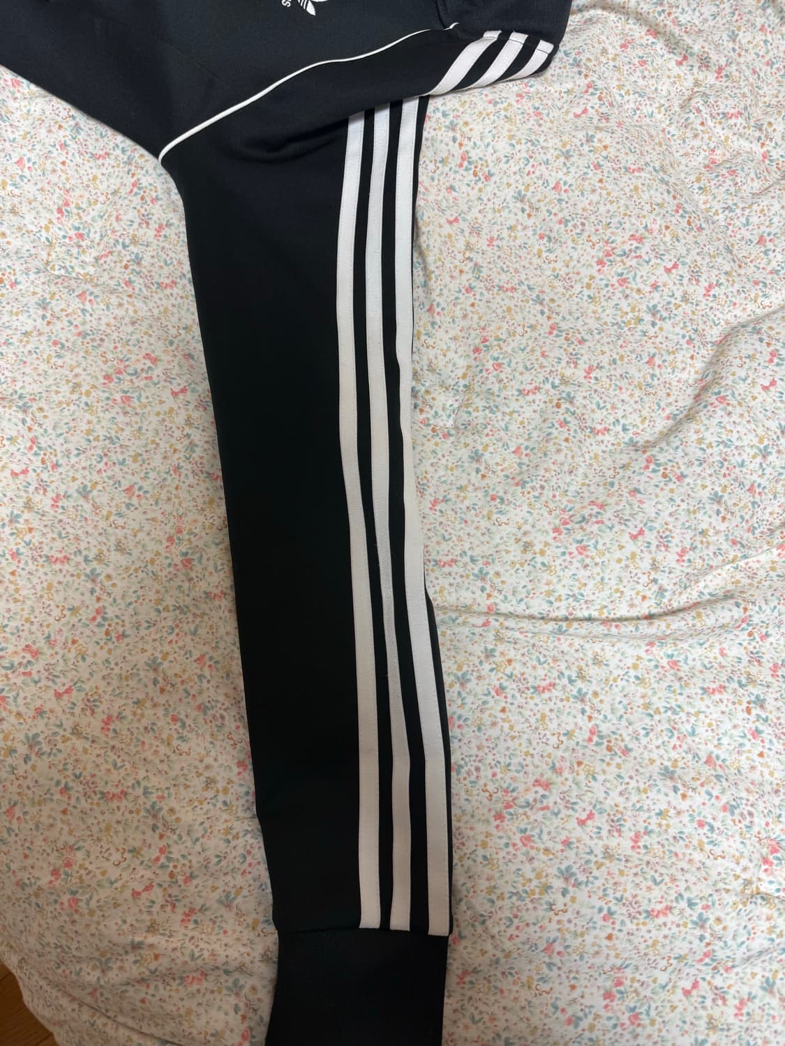 아디다스 슈퍼스타 트랙탑 블랙 xs 상품이미지8