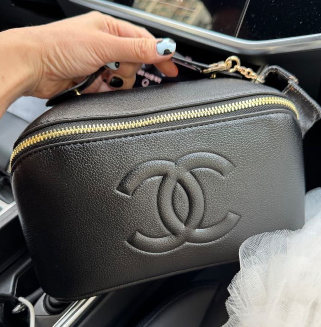 샤넬 뷰티 파우치 상품이미지1