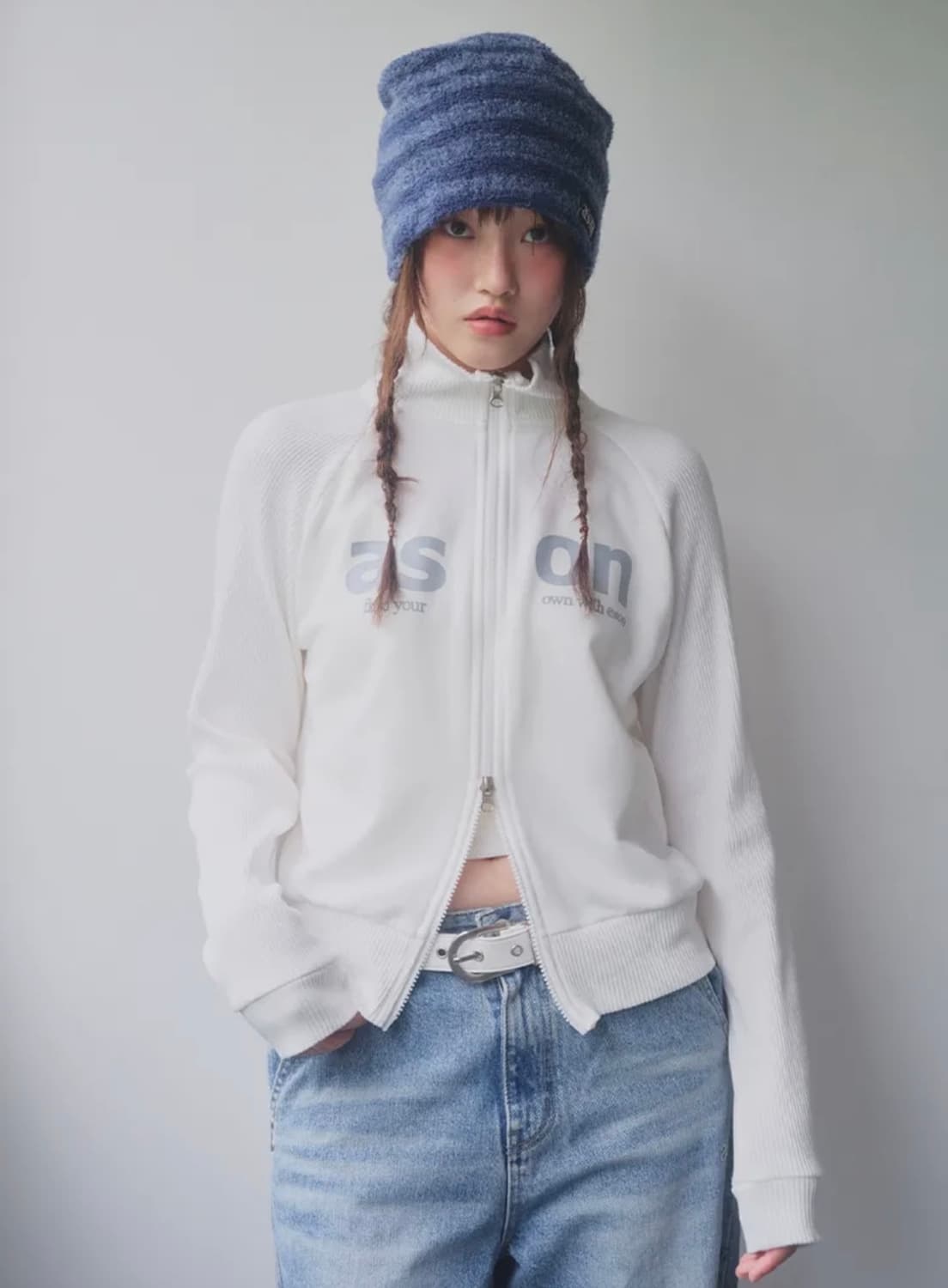 애즈온 SALT ZIP-UP / WHITE 상품이미지1