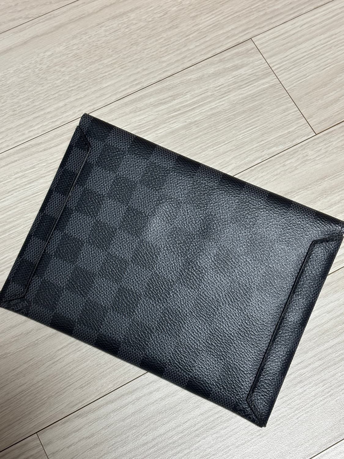 루이비통 다미에 알파 트리플 파우치 클러치 상품이미지8