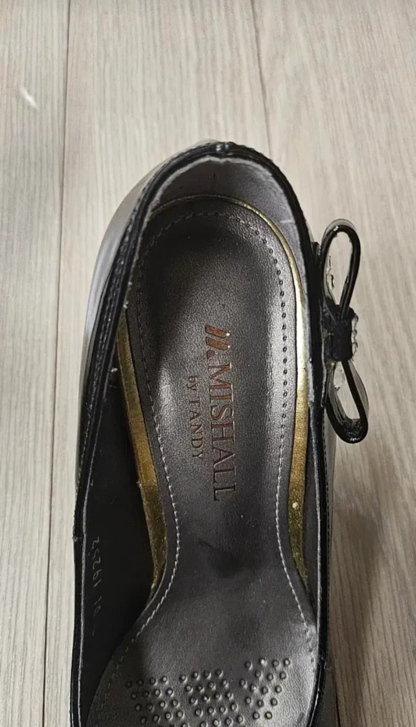 (거의새상품 품절템)Tandy 탠디 미셸바이탠디 보석장식 애나멜힐 225 상품이미지8