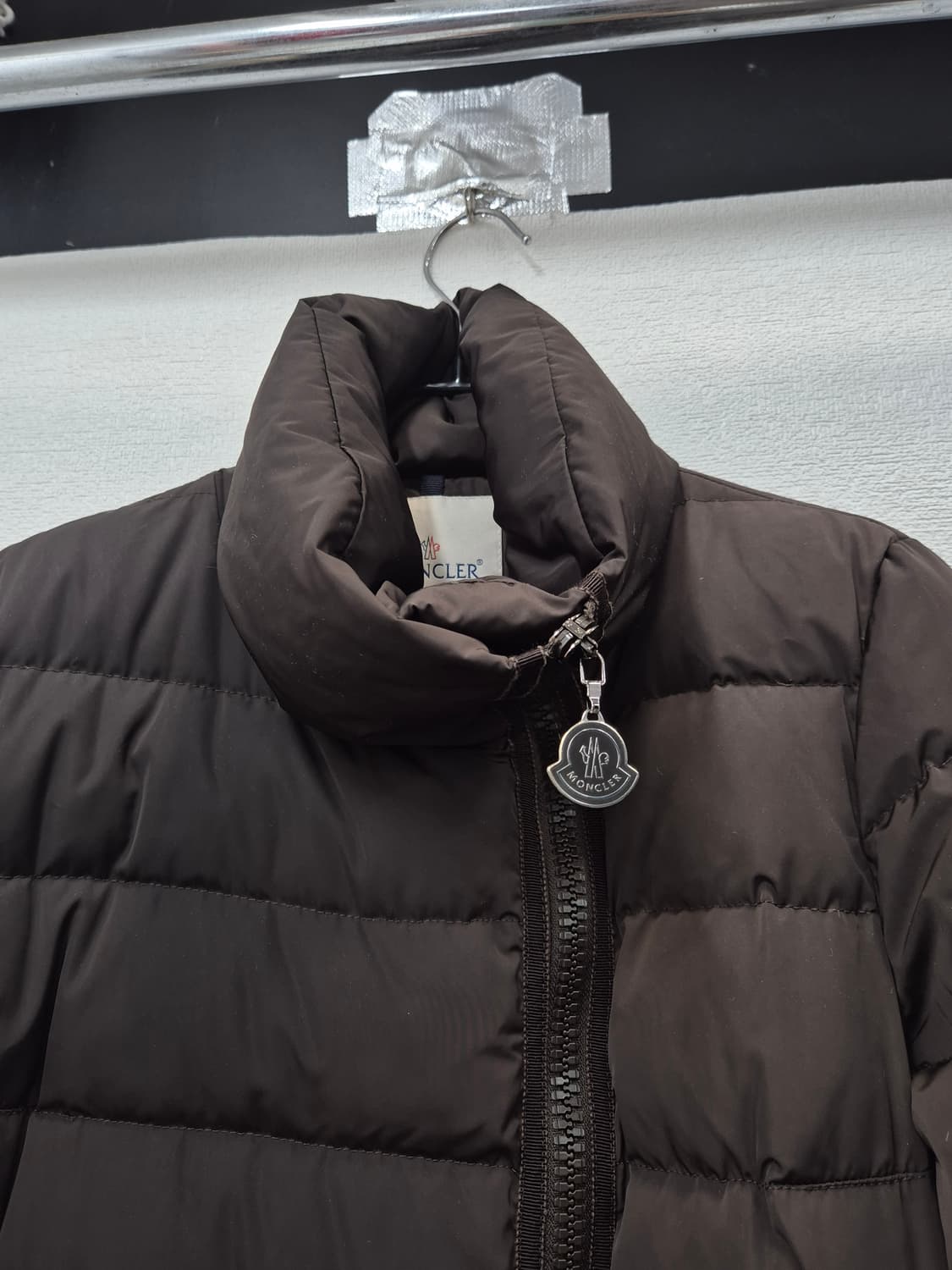 몽클레어 여성 브라운 롱패딩 / 66(정품) 상품이미지3