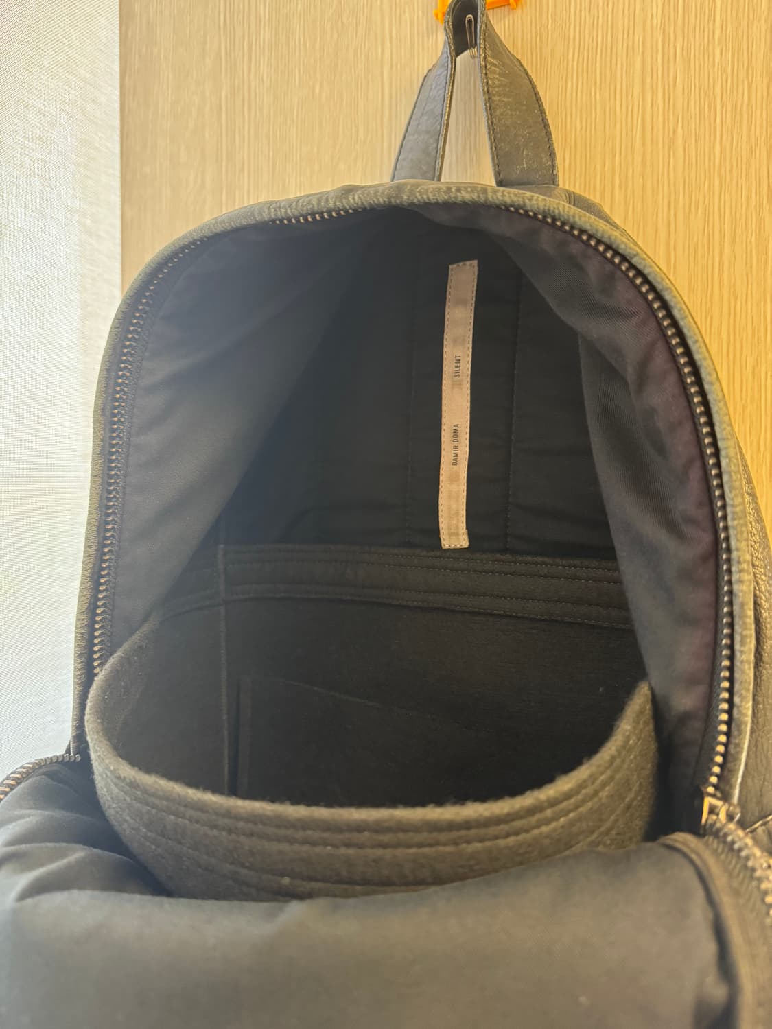 Damir Doma 다미르 도마 레더 백팩 상품이미지5