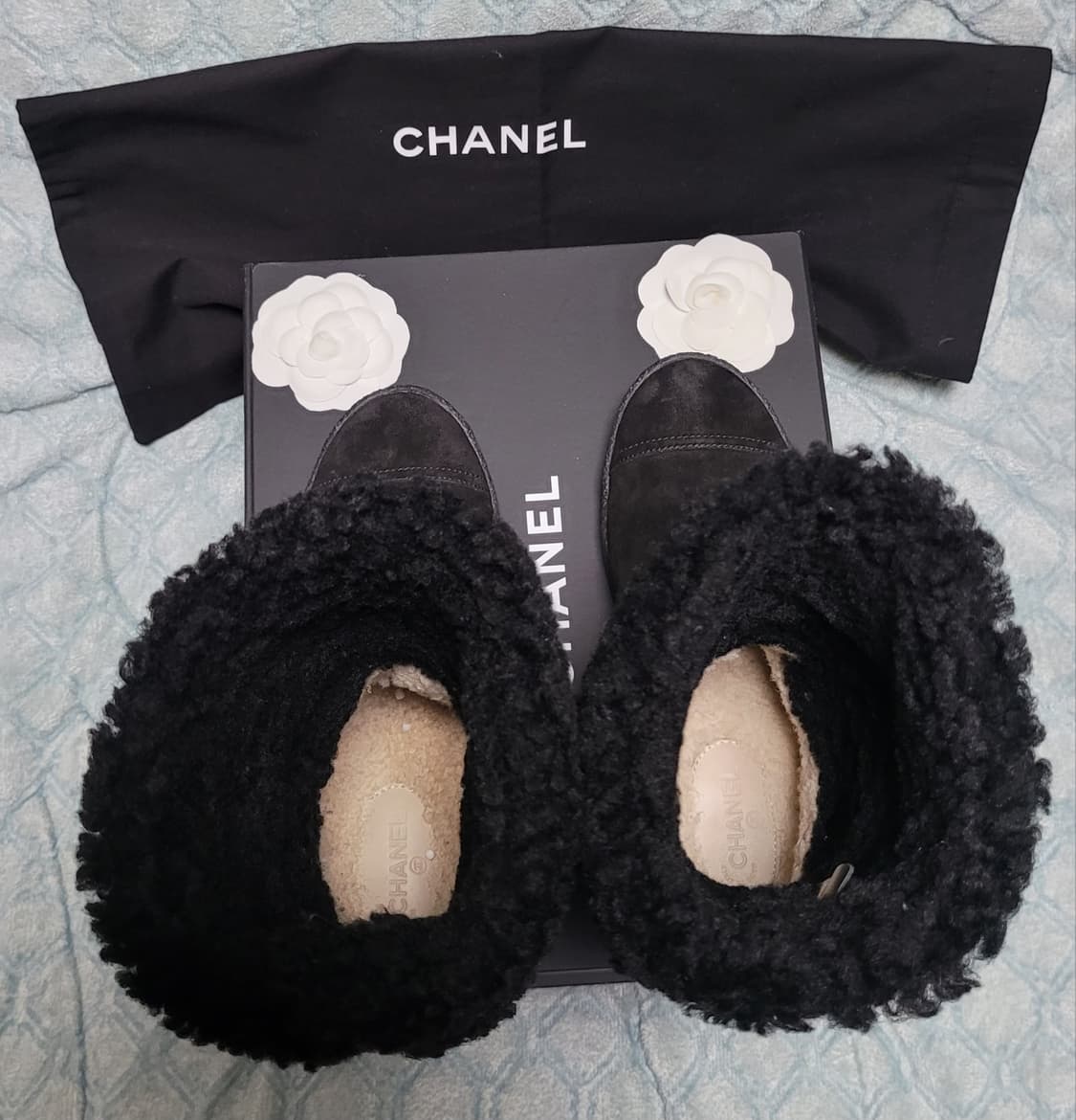 [정품] 샤넬 부츠 세무 양가죽 블랙 사이즈 38.5 (여성용) 한정판 상품이미지7