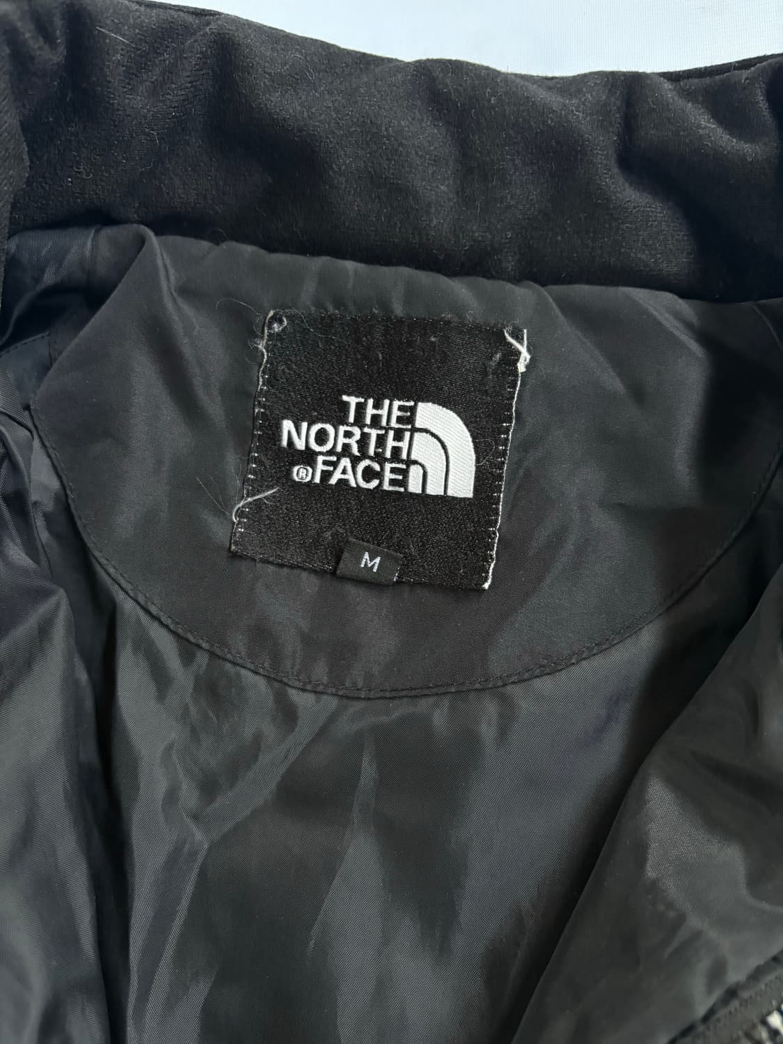 노스페이스 경량패딩 상품이미지4