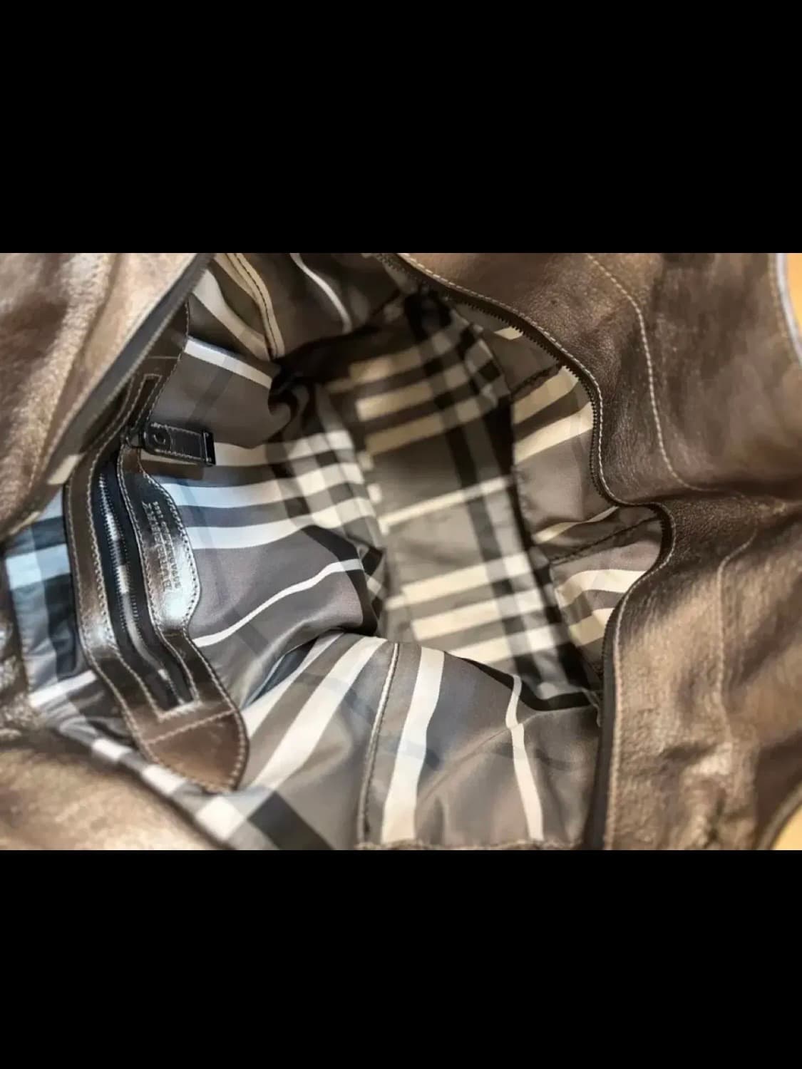 버버리 빅백 상품이미지8