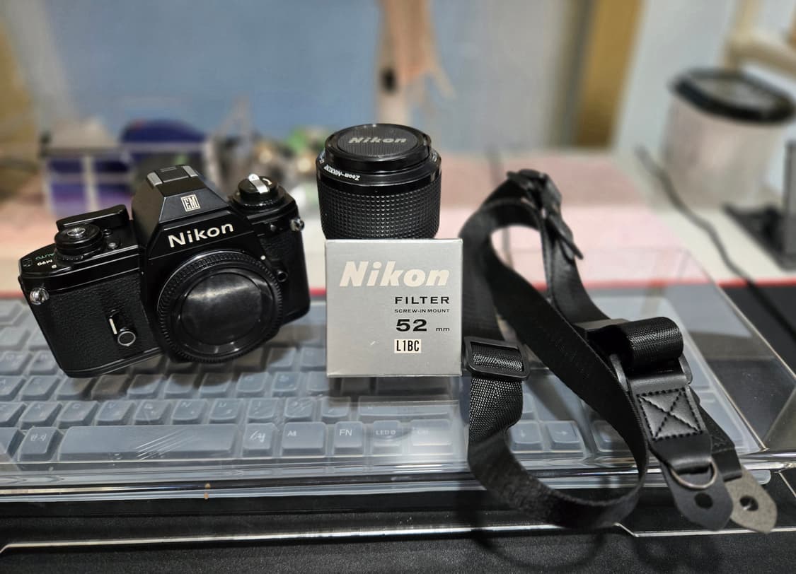 니콘 EM + Nikkor zoom 43-86mm f3.5 필름카메라 상품이미지1