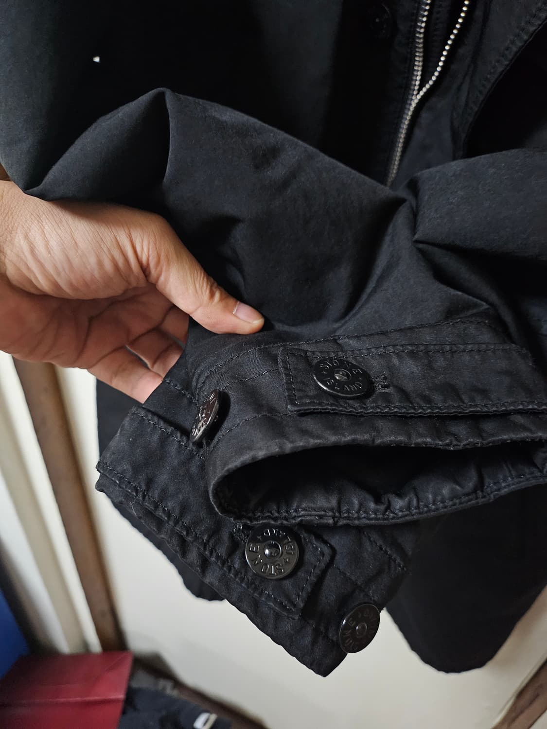 스톤아일랜드 19fw 다비드-tc 내피 패딩 코트L 블랙 상품이미지7