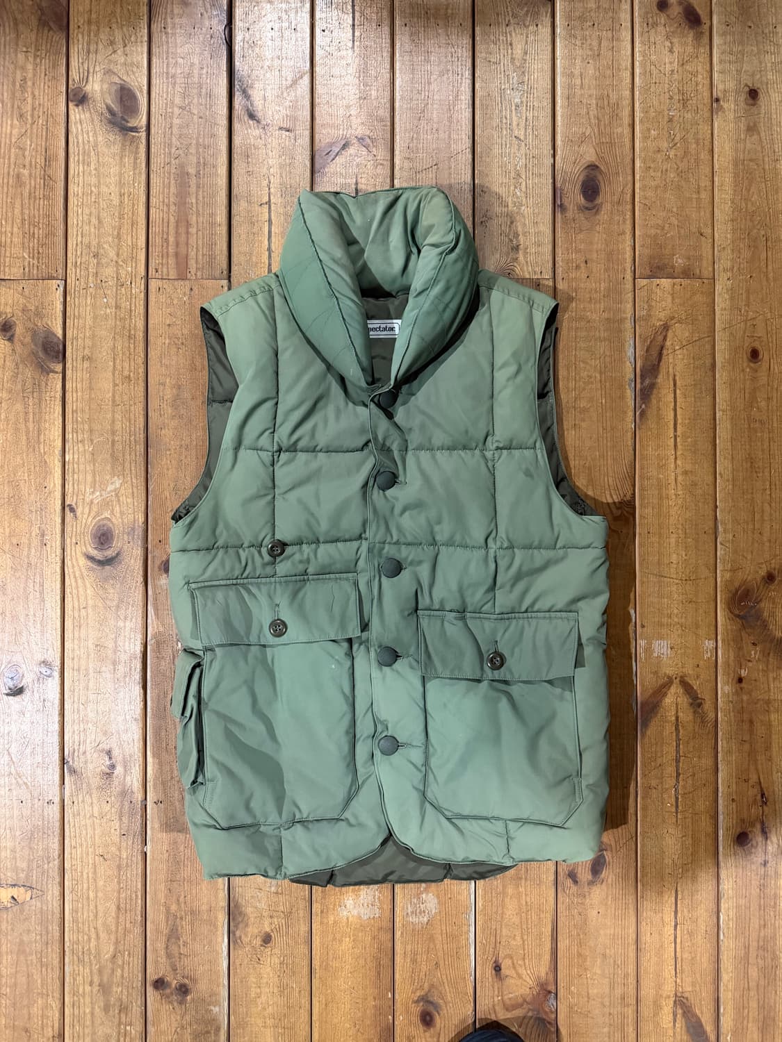 스펙테이터 안테크 다운베스트 상품이미지1