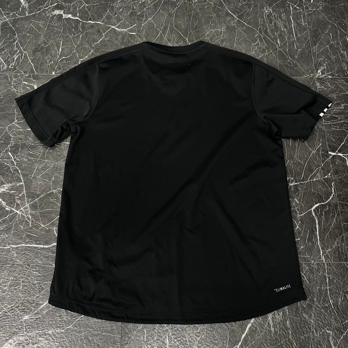 아디다스 오버사이즈 삼선 반팔 티셔츠 상품이미지6