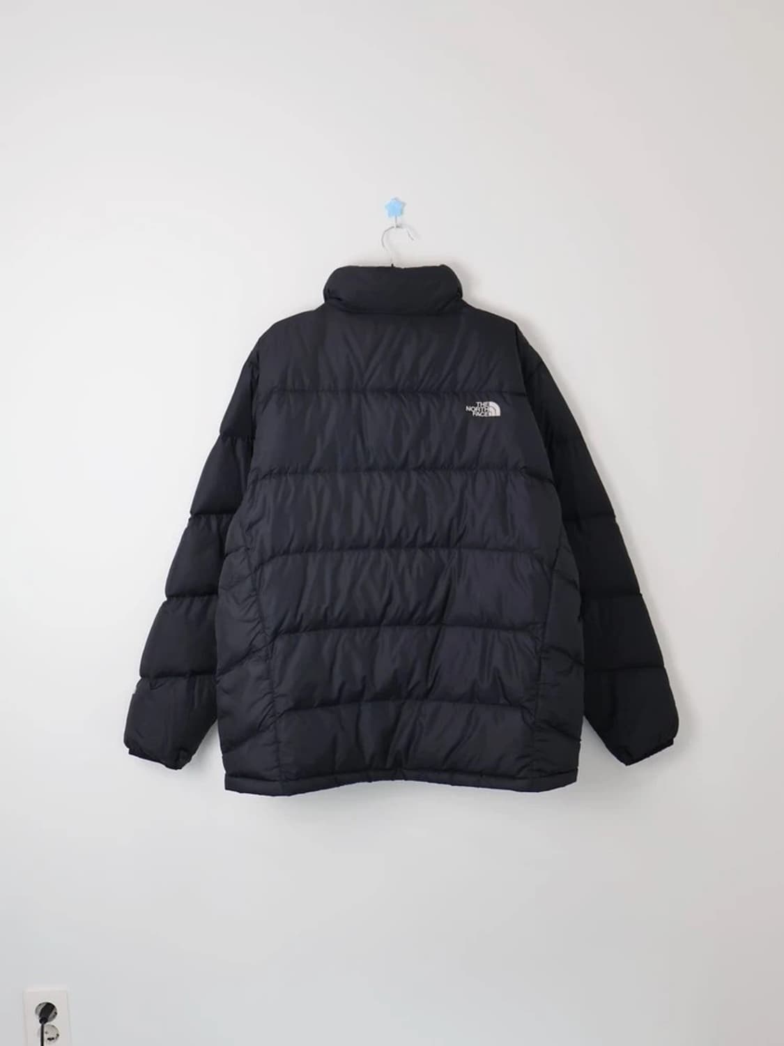 The North Face Black Puffer Jacket 상품이미지2