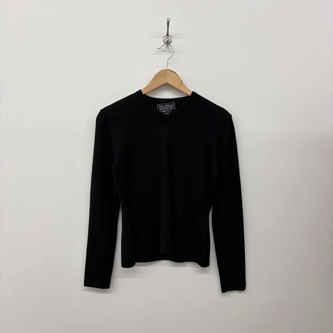 막스마라 Weekend Line 블랙 V넥 니트 여/M 상품이미지1