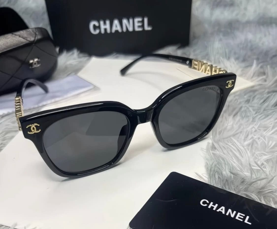 샤넬 이니셜 스톤장식 선글라스 블랙 풀박스 상품이미지1