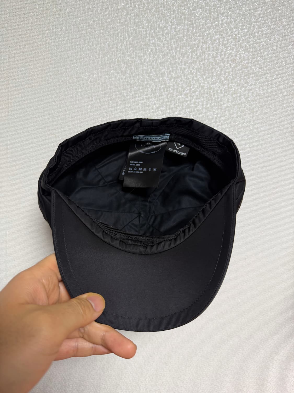 [L] 프라다 뉴스보이캡 상품이미지6