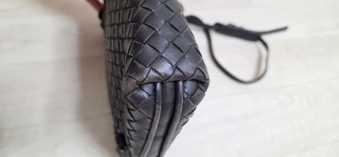 보테가베네타 크로스백 상품이미지5