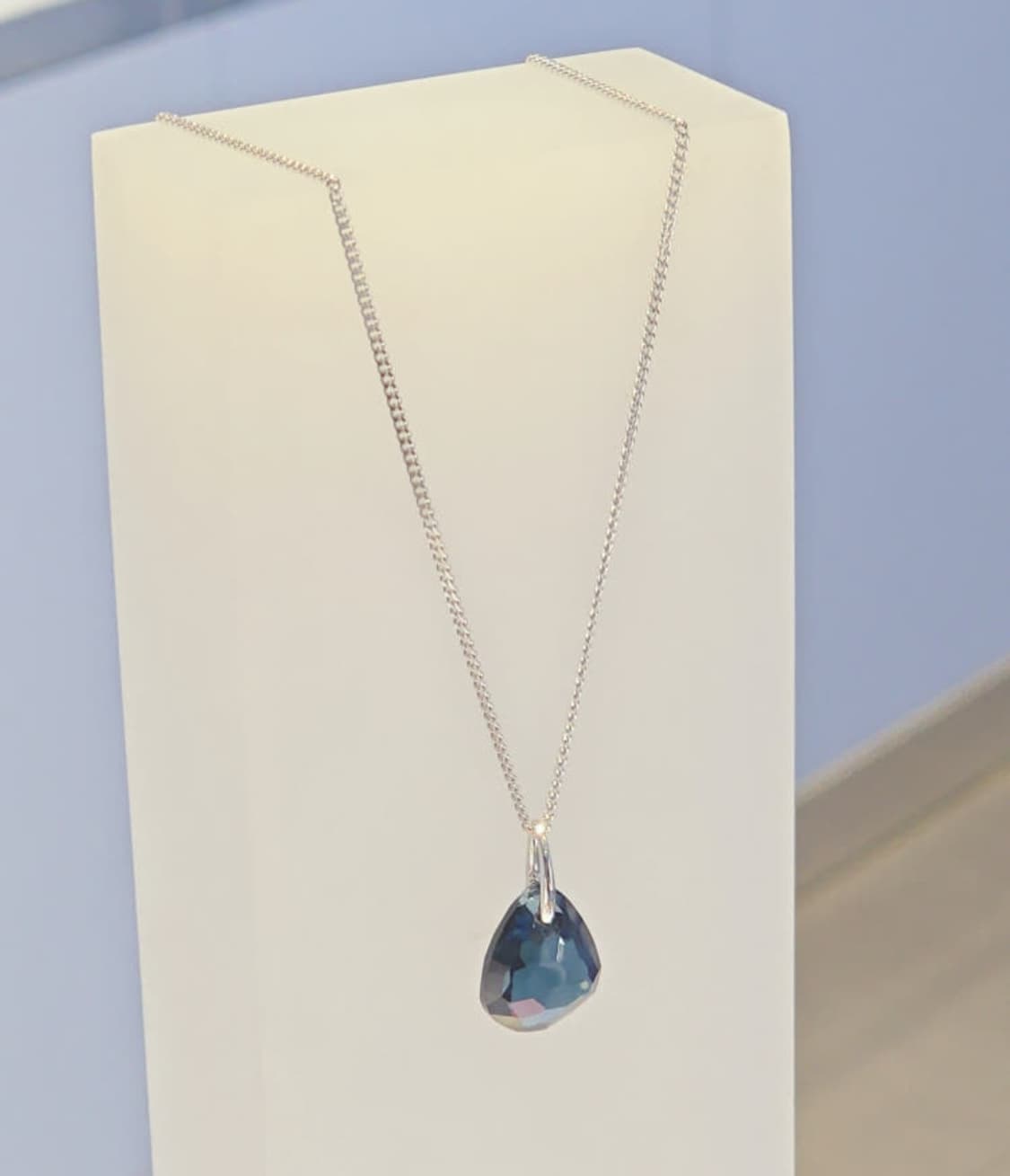 새제품)스와로브스키 블루 갈렛 목걸이 정품 상품이미지1