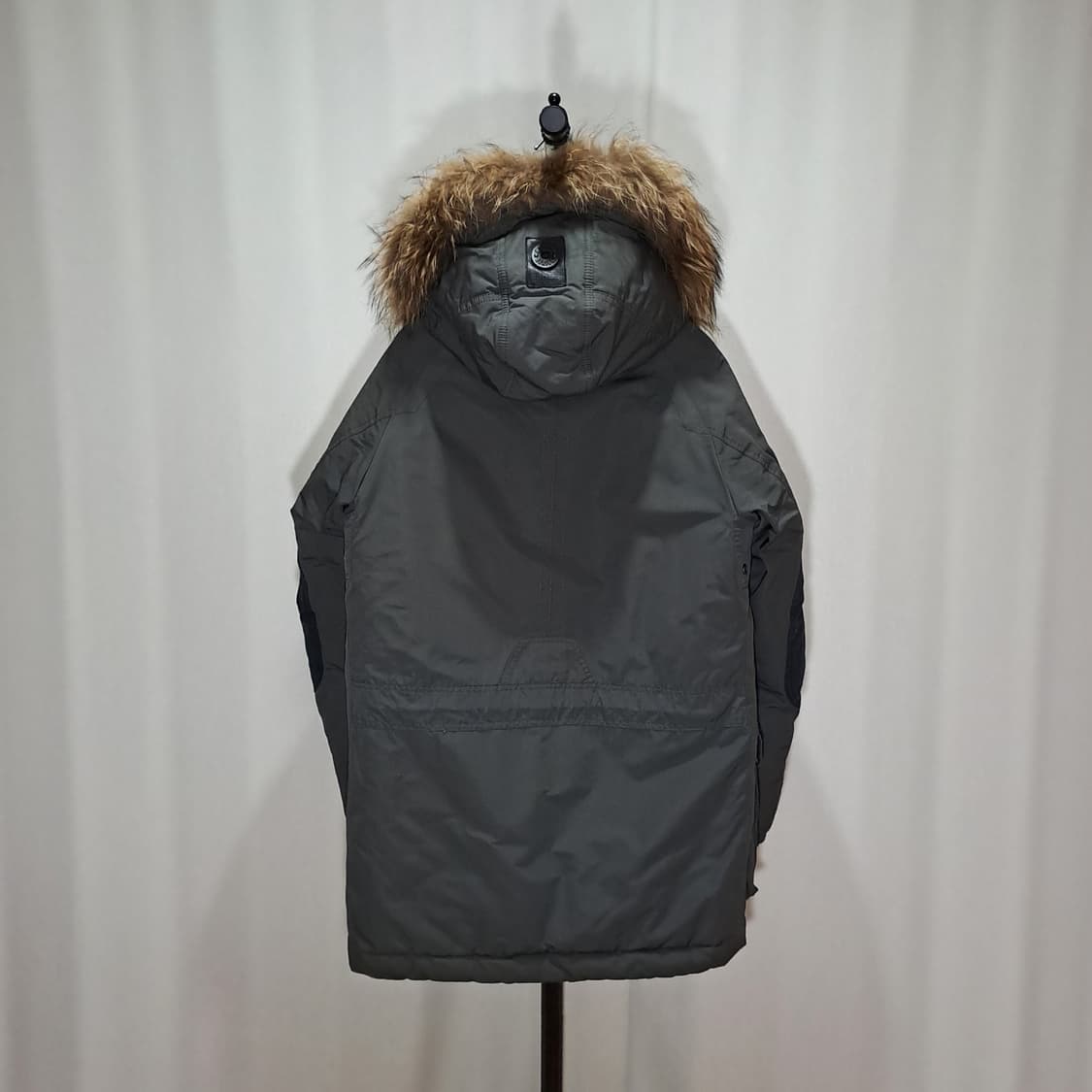 (택포) 시리즈 나누크 다운 자켓 95 B10 상품이미지5