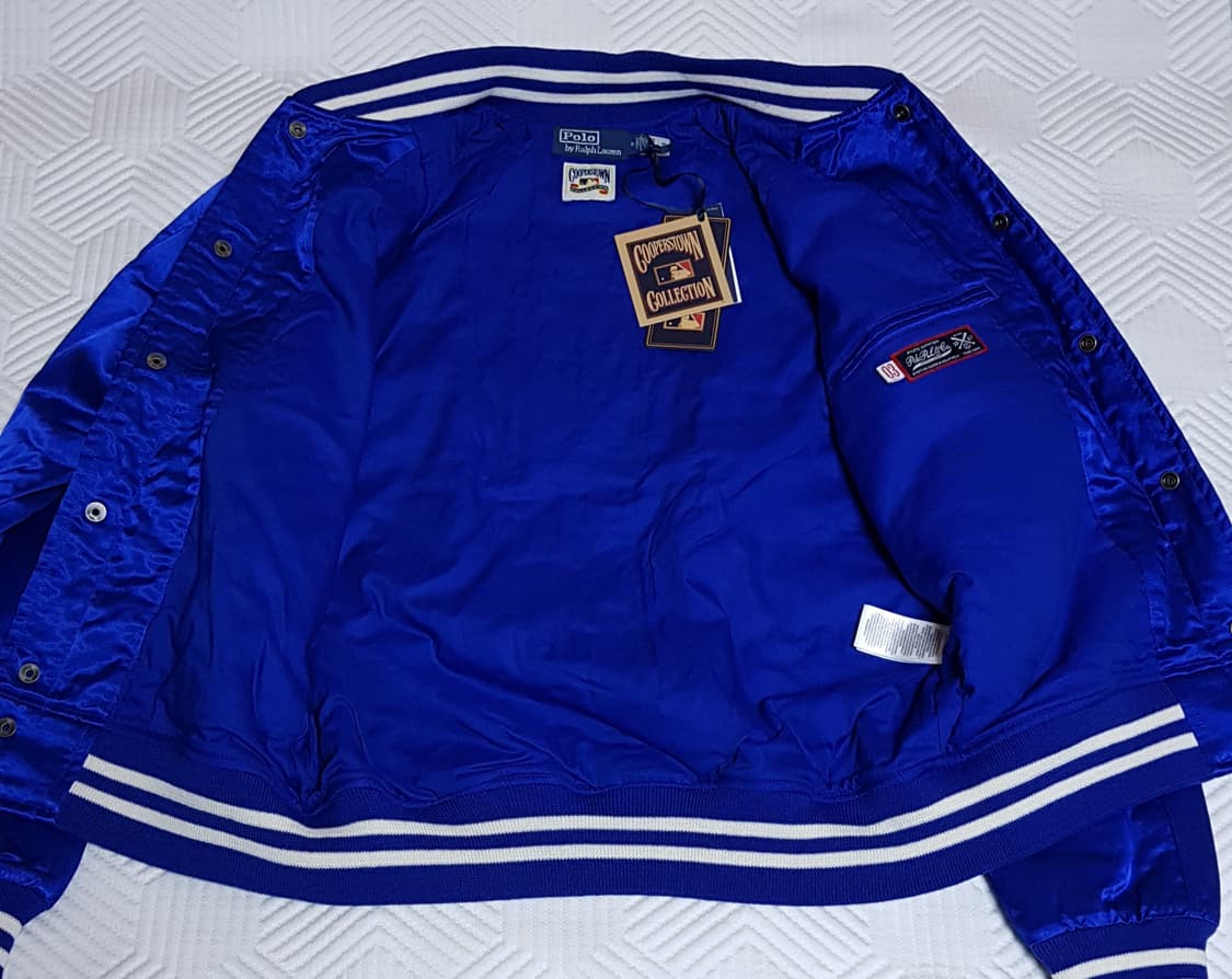 [새상품/M] 폴로 x MLB 뉴욕 양키스 바시티 새틴 자켓 팝니다. 상품이미지4