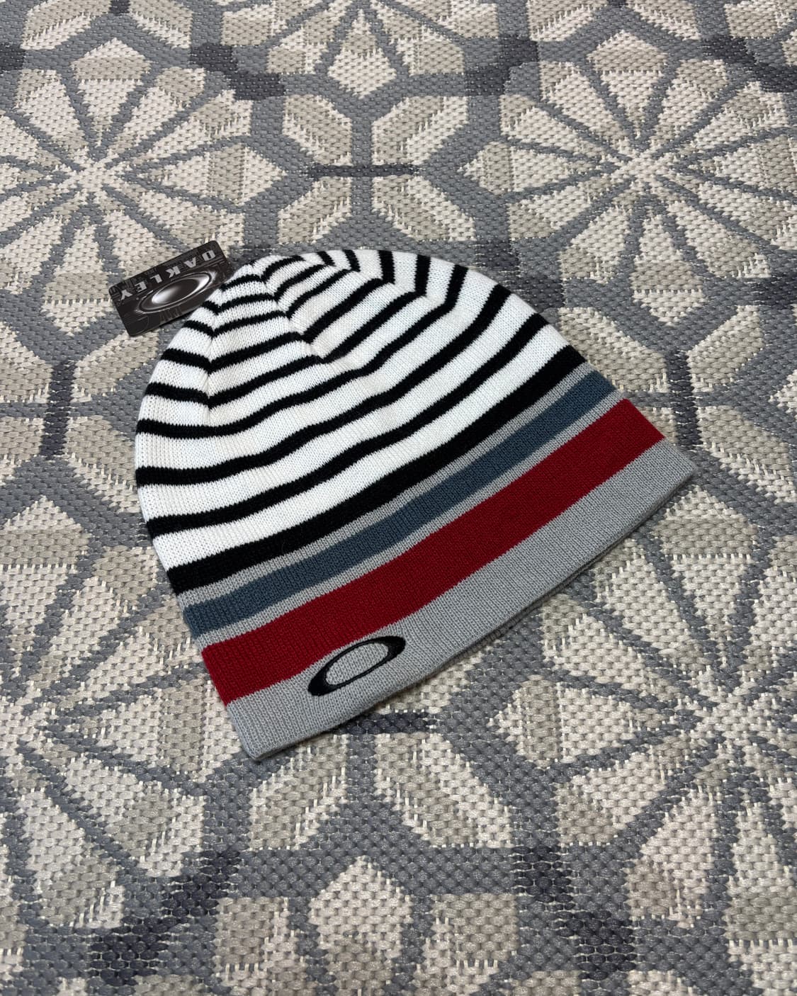 (OS) 오클리 스트라이프 비니 크림슨 상품이미지1